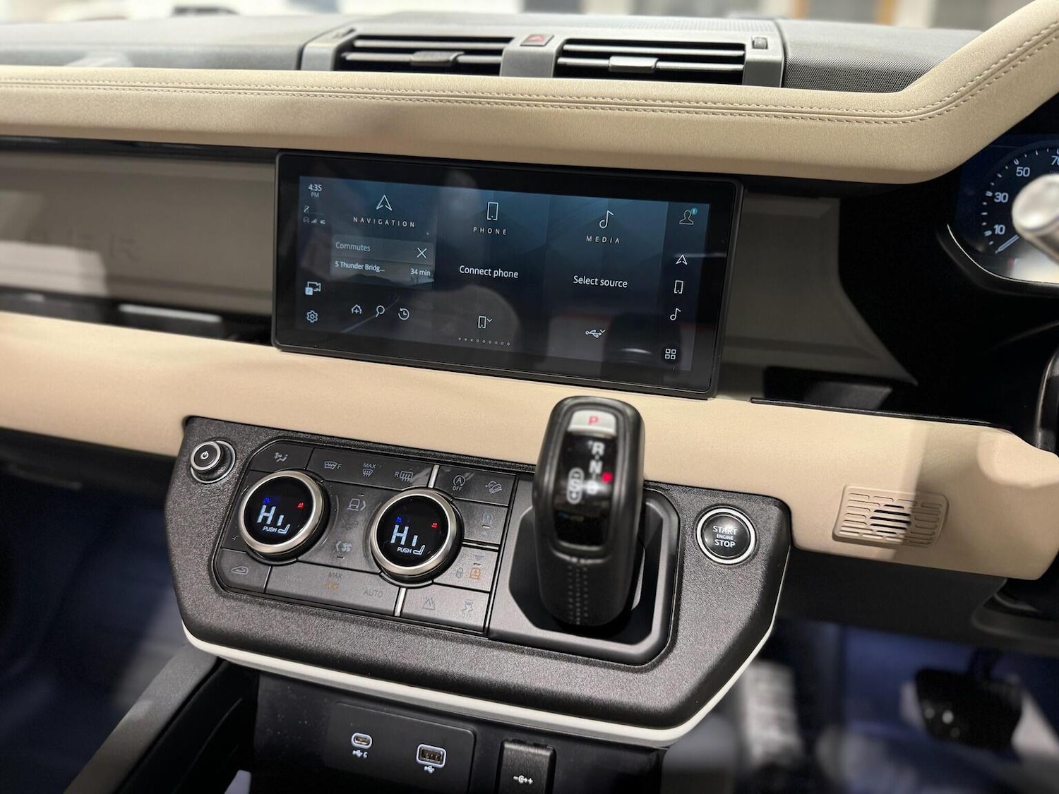 Used Land Rover Defender 2020 for sale - 77721210: Photo 17