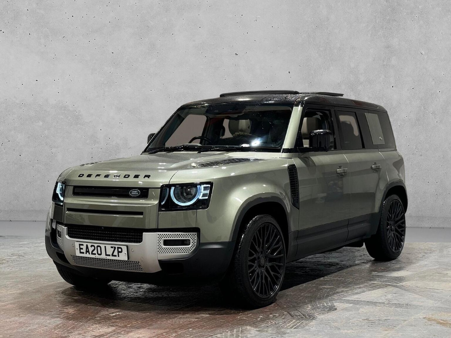 Used Land Rover Defender 2020 for sale - 77721210: Photo 4