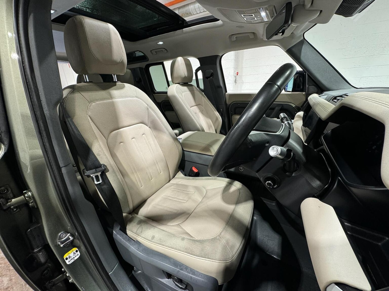 Used Land Rover Defender 2020 for sale - 77721210: Photo 8