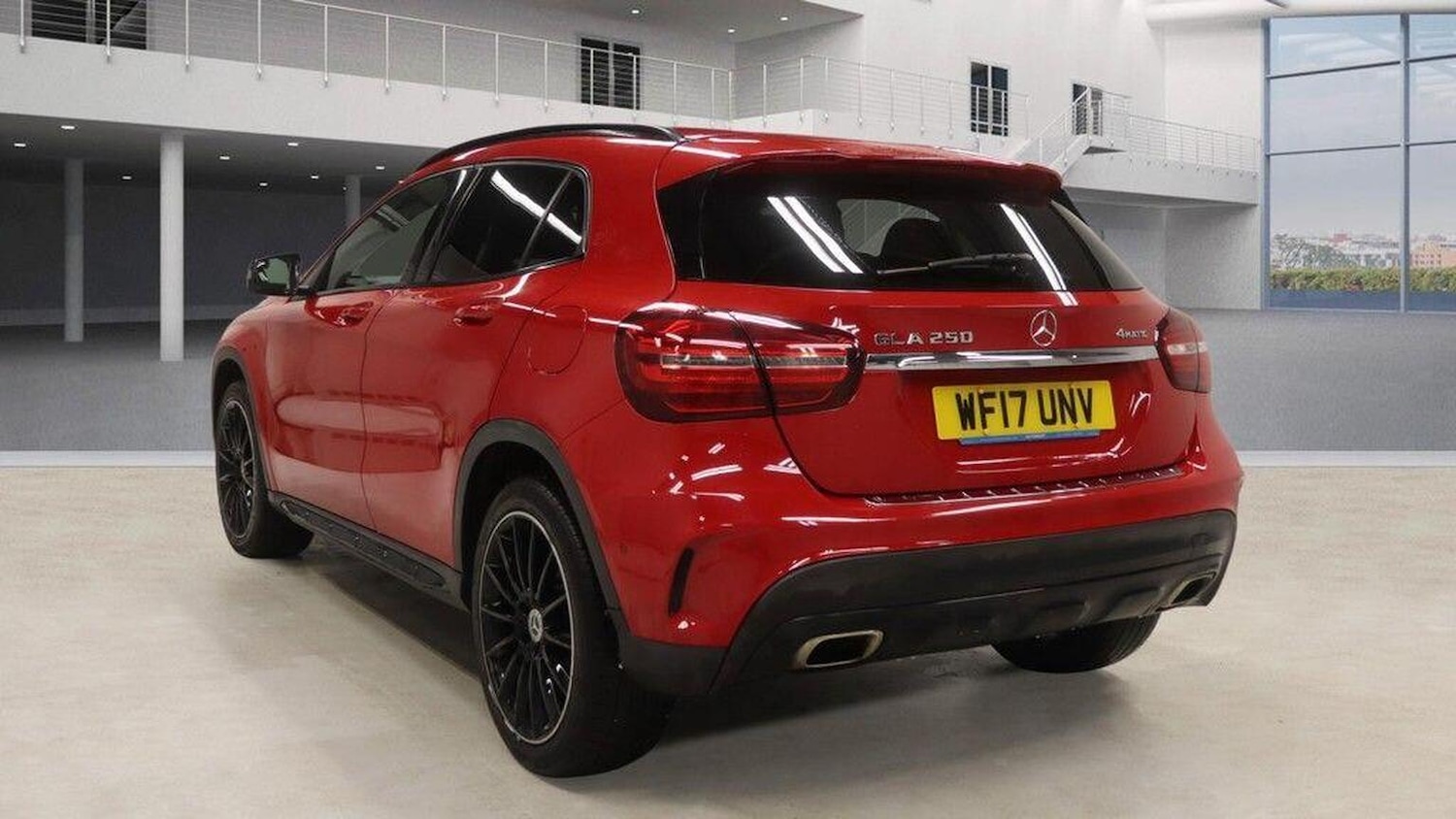 Used Mercedes-Benz GLA 2017 for sale - 77610095: Photo 3