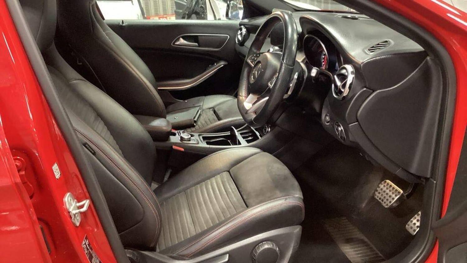 Used Mercedes-Benz GLA 2017 for sale - 77610095: Photo 6