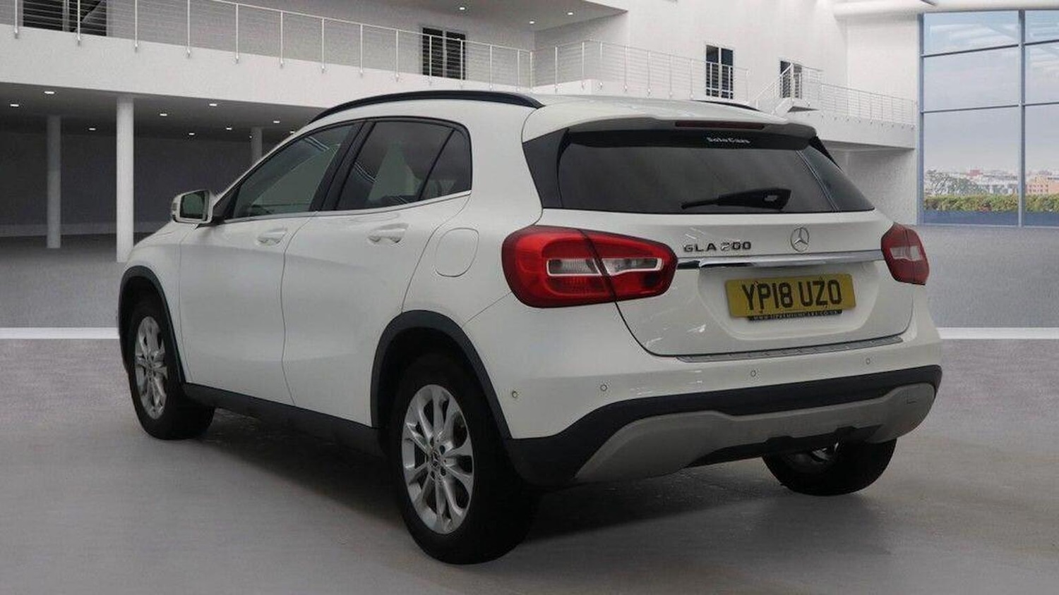 Used Mercedes-Benz GLA 2018 for sale - 77423470: Photo 3