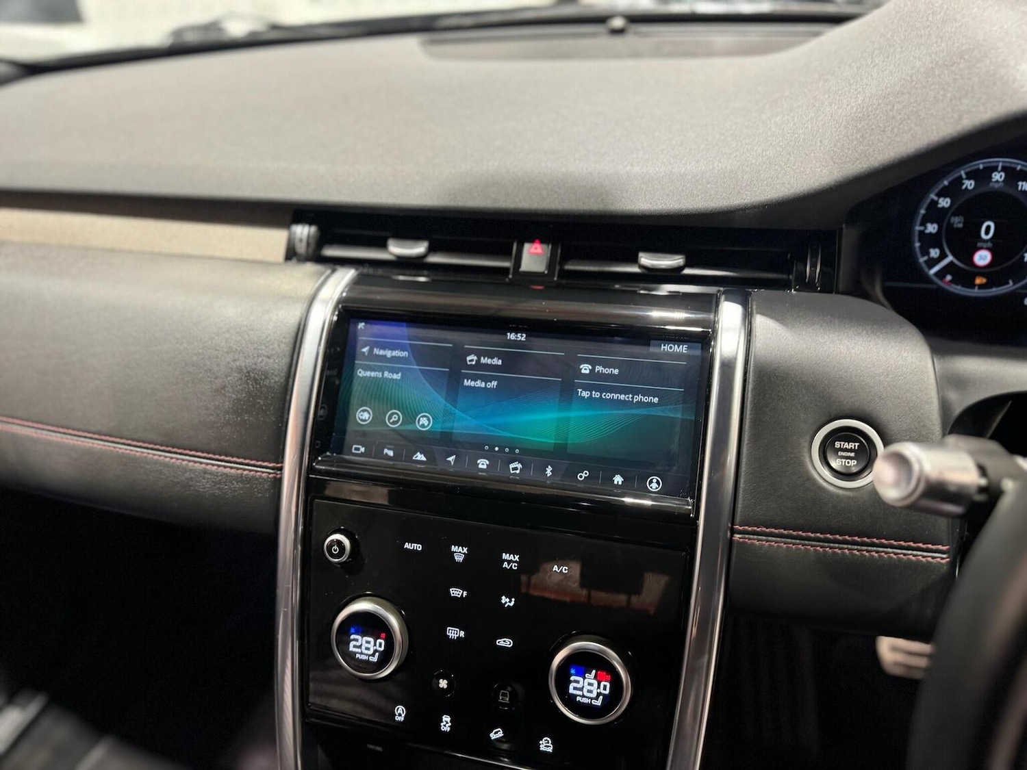 Used Land Rover Discovery Sport 2020 for sale - 77336793: Photo 8