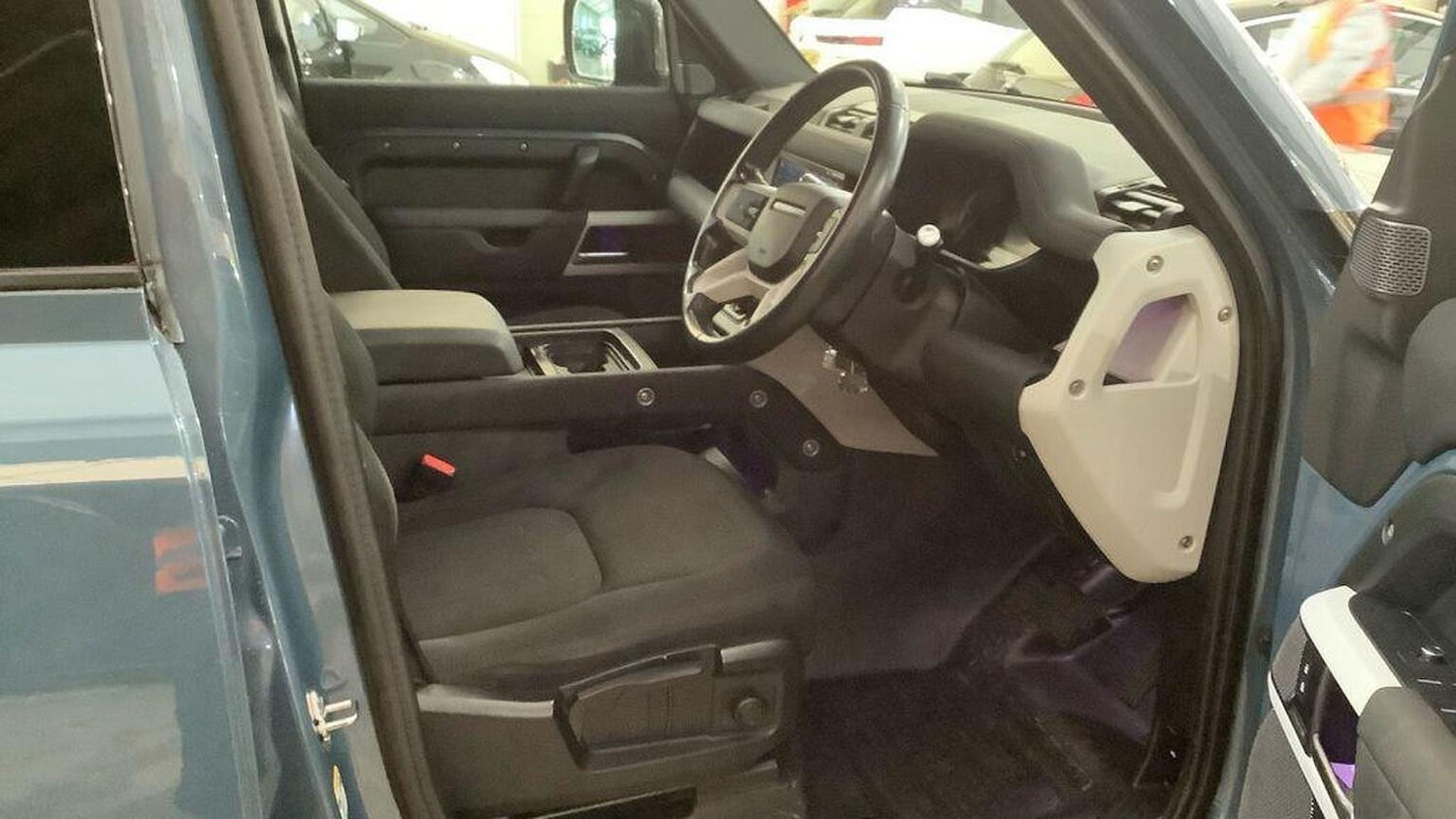 Used Land Rover Defender 2020 for sale - 77423524: Photo 6