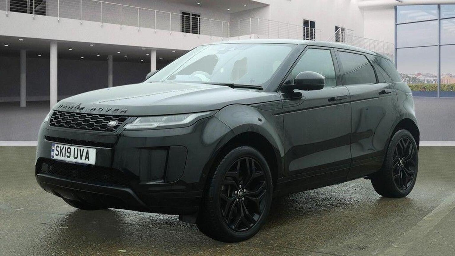 Used Land Rover Range Rover Evoque 2019 for sale - 77721300: Photo 2
