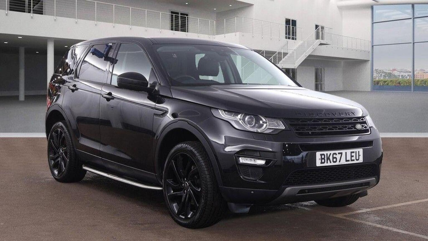 Used Land Rover Discovery Sport 2017 for sale - 77409593: Photo 1