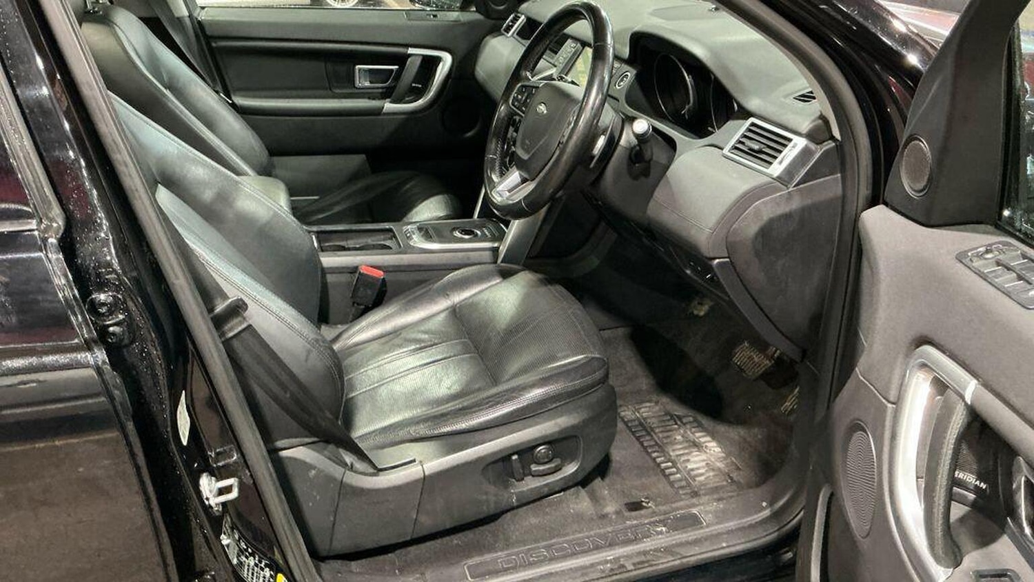 Used Land Rover Discovery Sport 2017 for sale - 77409593: Photo 6