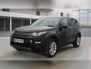 Used Land Rover Discovery Sport 2016 for sale - 78620901: Photo