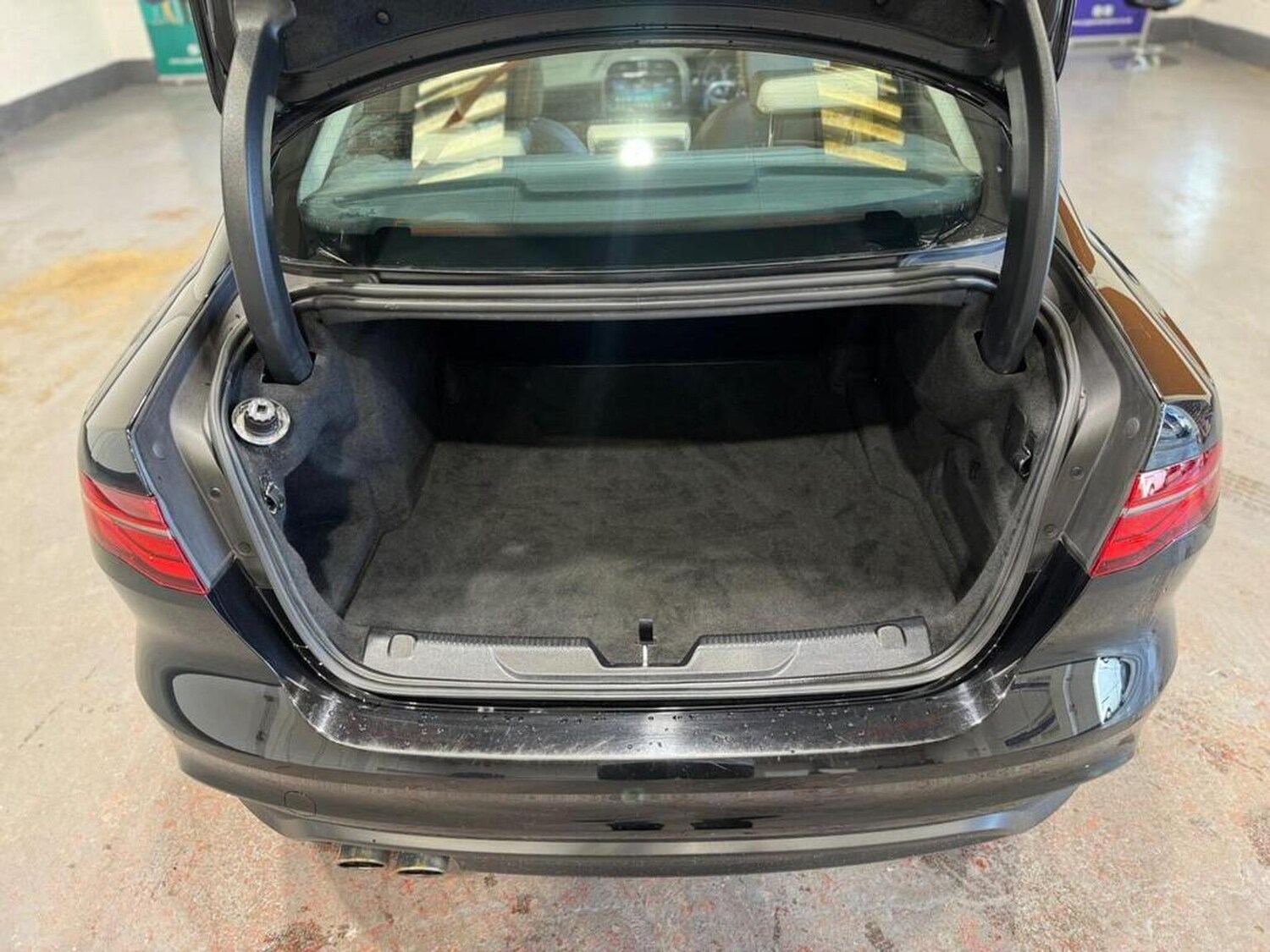 Used Jaguar XE 2020 for sale - 77721305: Photo 20