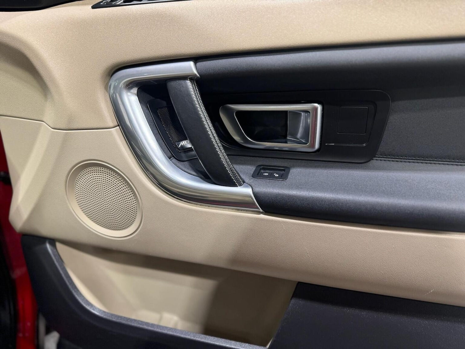 Used Land Rover Discovery Sport 2017 for sale - 77681693: Photo 23