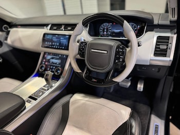 Used Land Rover Range Rover Sport 2020 for sale - 79284005: Photo