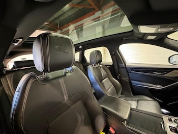 Used Jaguar F-Pace 2023 for sale - 79187666: Photo