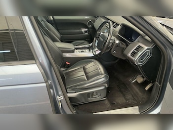 Used Land Rover Range Rover Sport 2018 for sale - 79284058: Photo