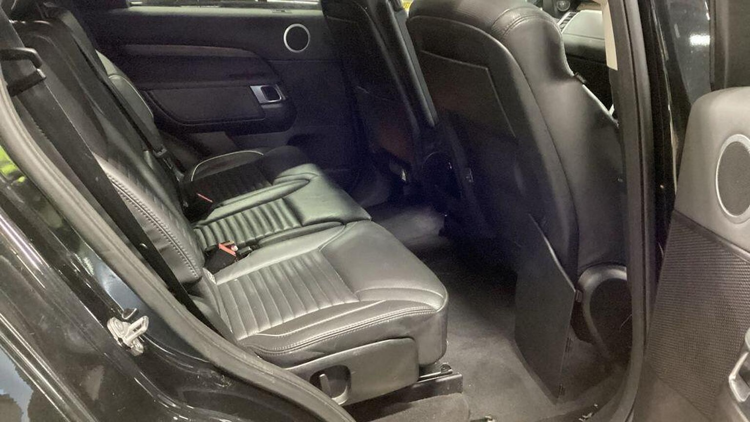 Used Land Rover Discovery 2018 for sale - 77535976: Photo 7