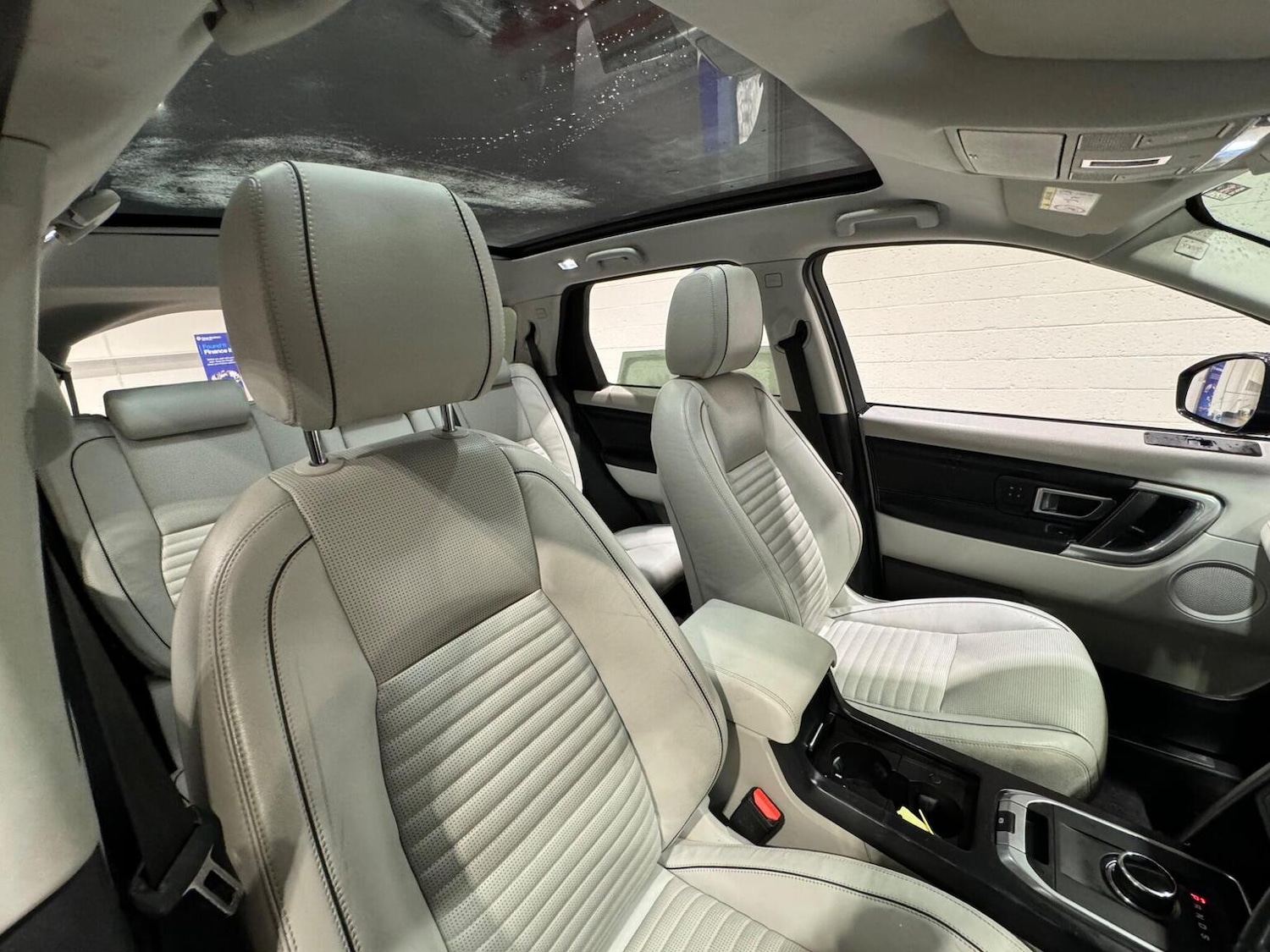 Used Land Rover Discovery Sport 2017 for sale - 77707331: Photo 10