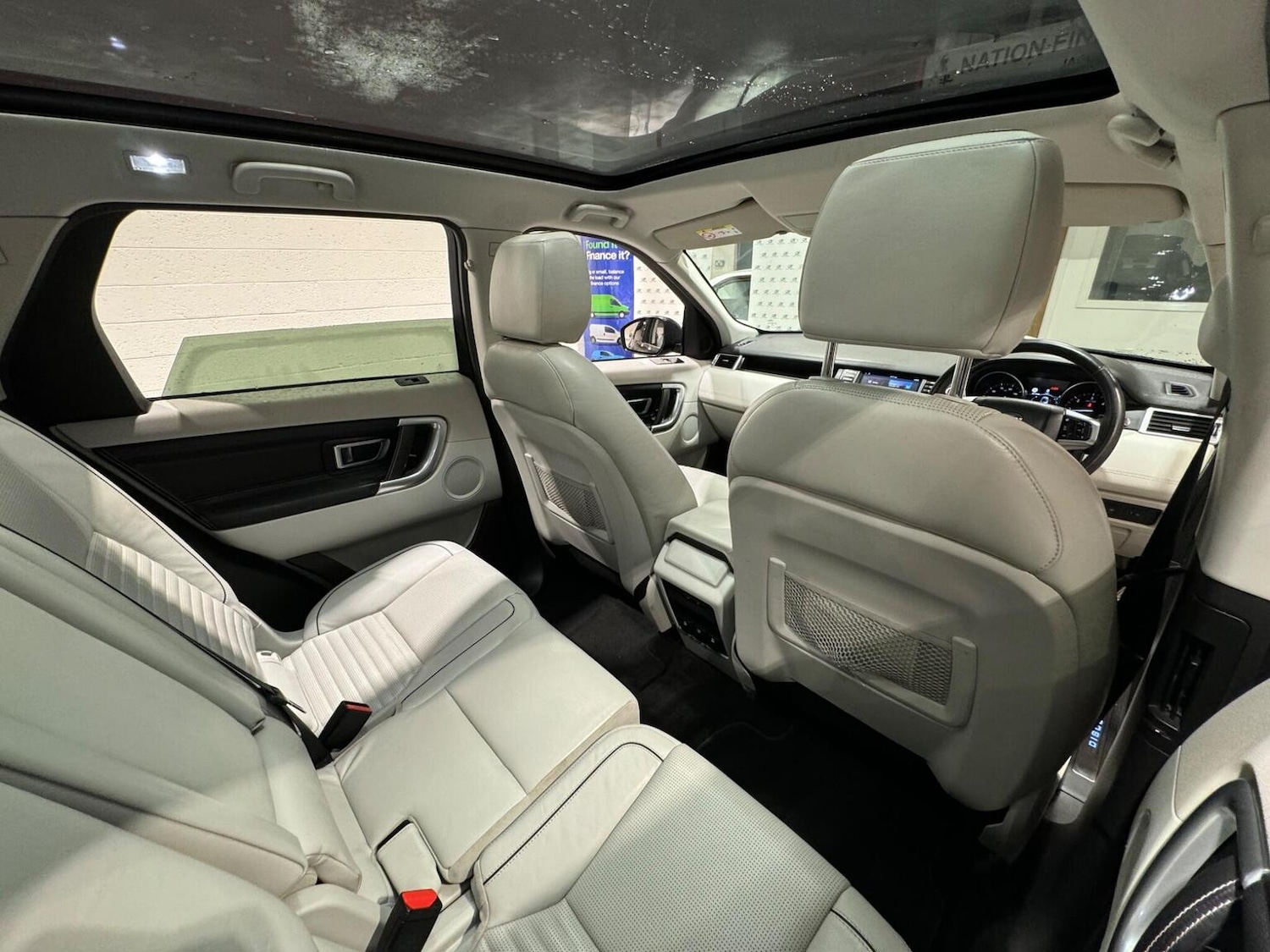 Used Land Rover Discovery Sport 2017 for sale - 77707331: Photo 12