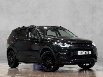 Used Land Rover Discovery Sport 2017 for sale - 77707331: Photo