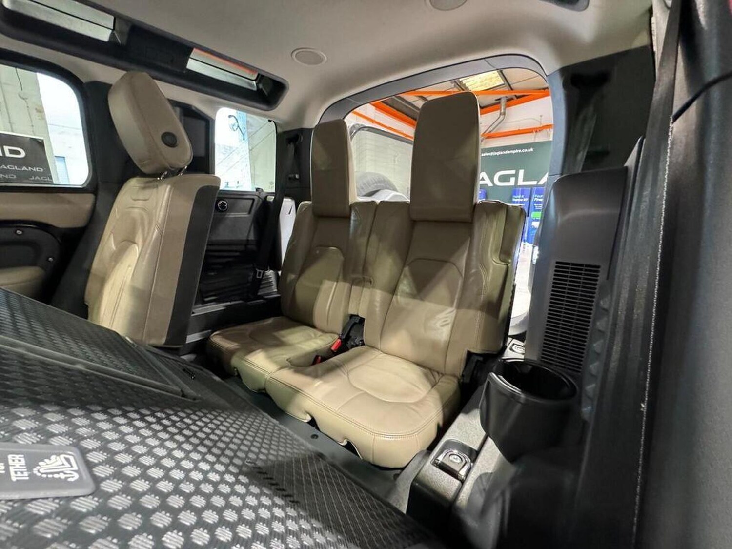 Used Land Rover Defender 2020 for sale - 77336696: Photo 18