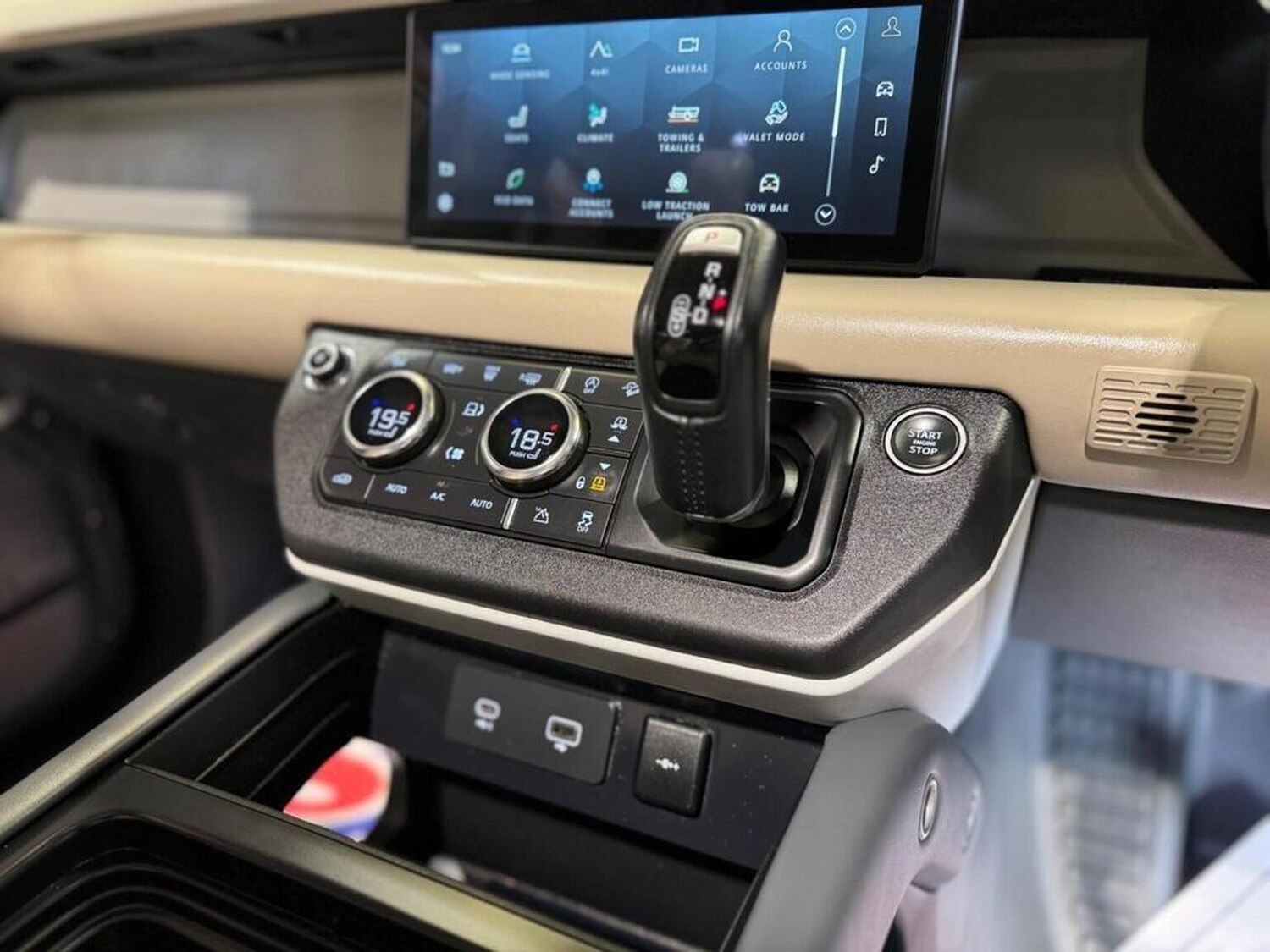 Used Land Rover Defender 2020 for sale - 77336696: Photo 20