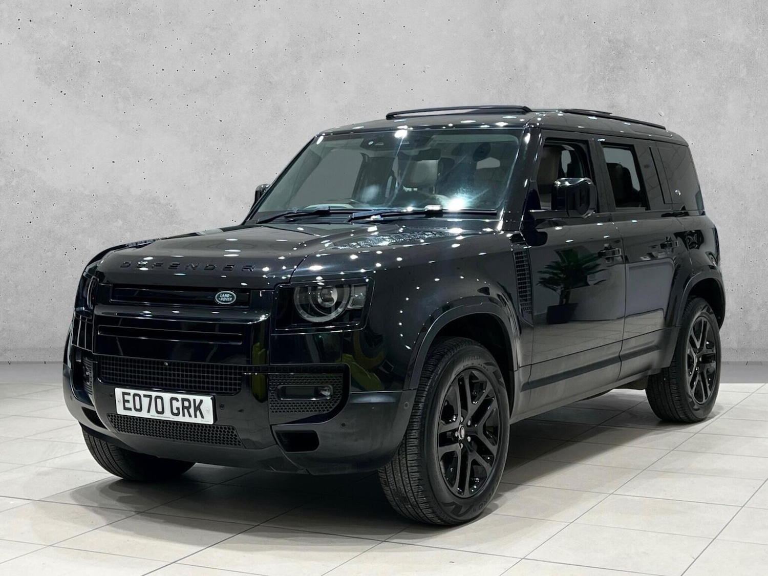 Used Land Rover Defender 2020 for sale - 77336696: Photo 4