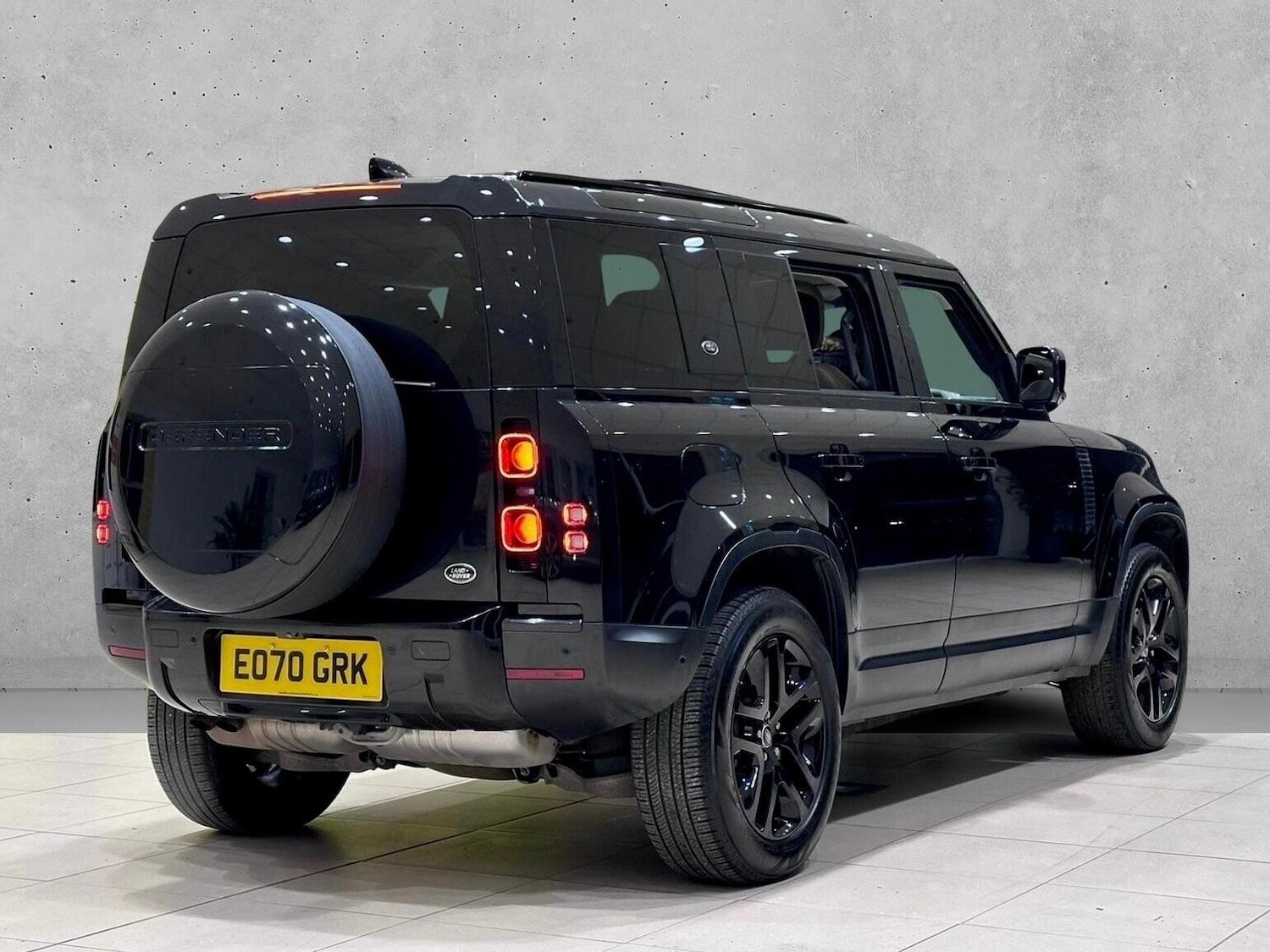 Used Land Rover Defender 2020 for sale - 77336696: Photo 5