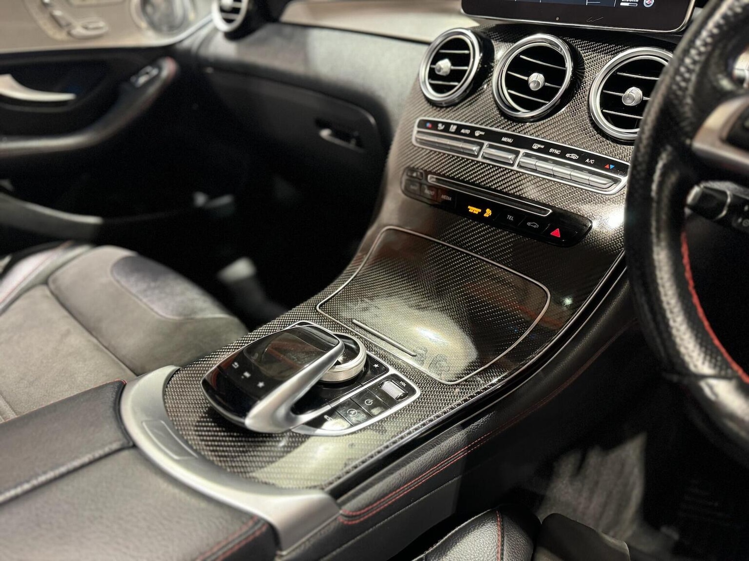 Used Mercedes-Benz GLC 2018 for sale - 77423379: Photo 11