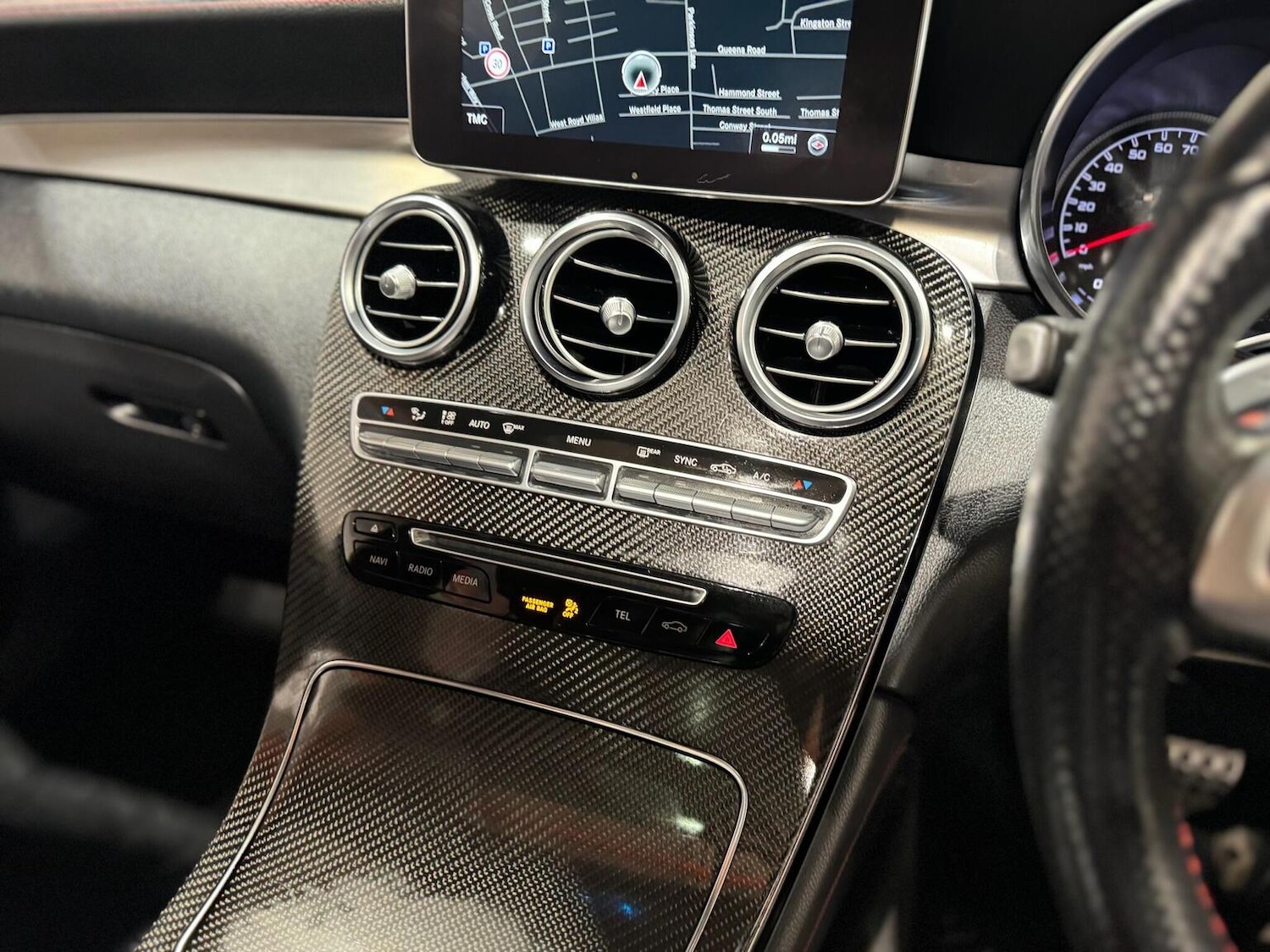 Used Mercedes-Benz GLC 2018 for sale - 77423379: Photo 15