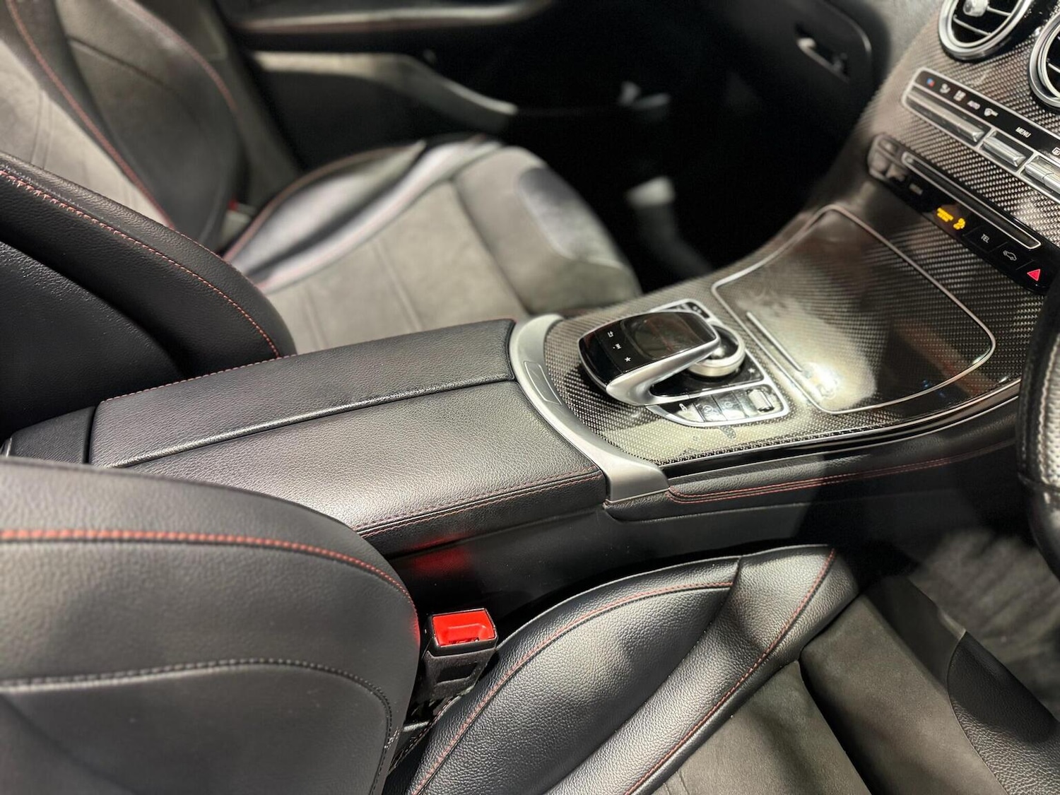 Used Mercedes-Benz GLC 2018 for sale - 77423379: Photo 18