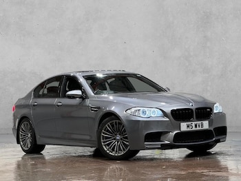 Used BMW M5 2013 for sale - 77357262: Photo