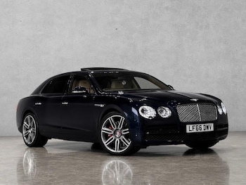 Used Bentley Flying Spur 2016 for sale - 79483852: Photo