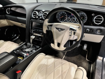 Used Bentley Flying Spur 2016 for sale - 79483852: Photo