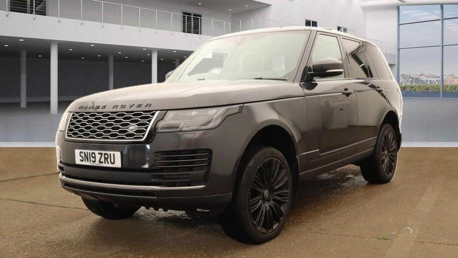 Used Land Rover Range Rover 2019 for sale - 77555100: Photo 2