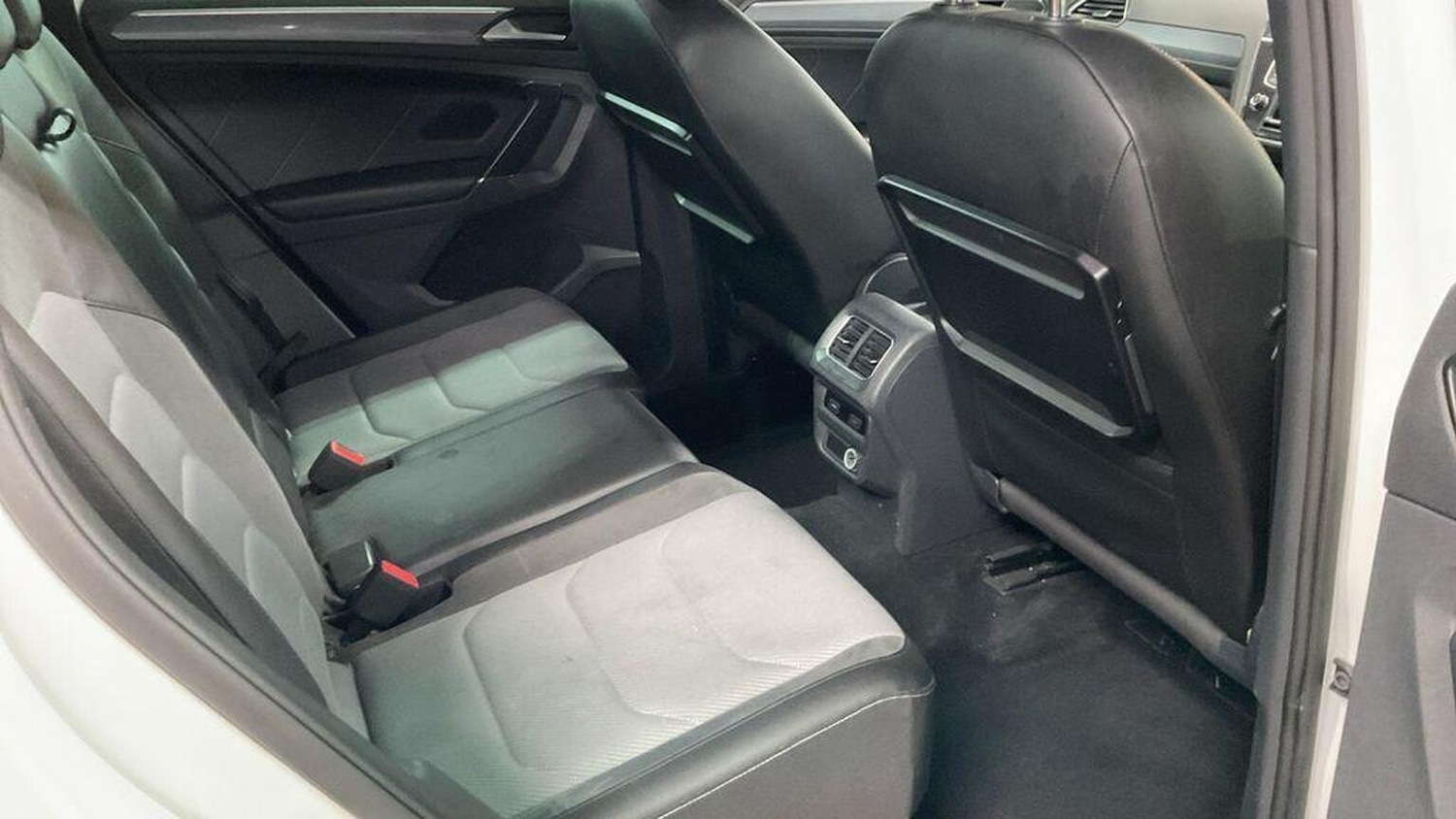 Used Volkswagen Tiguan 2016 for sale - 77508413: Photo 7