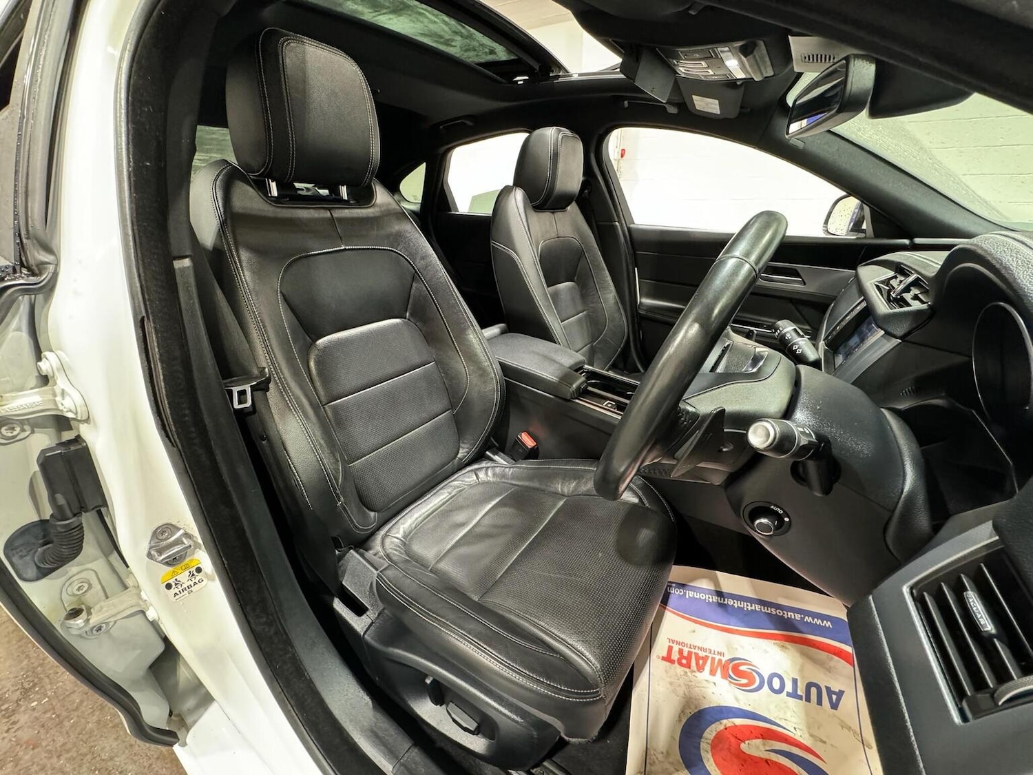 Used Jaguar XF 2016 for sale - 77438346: Photo 12