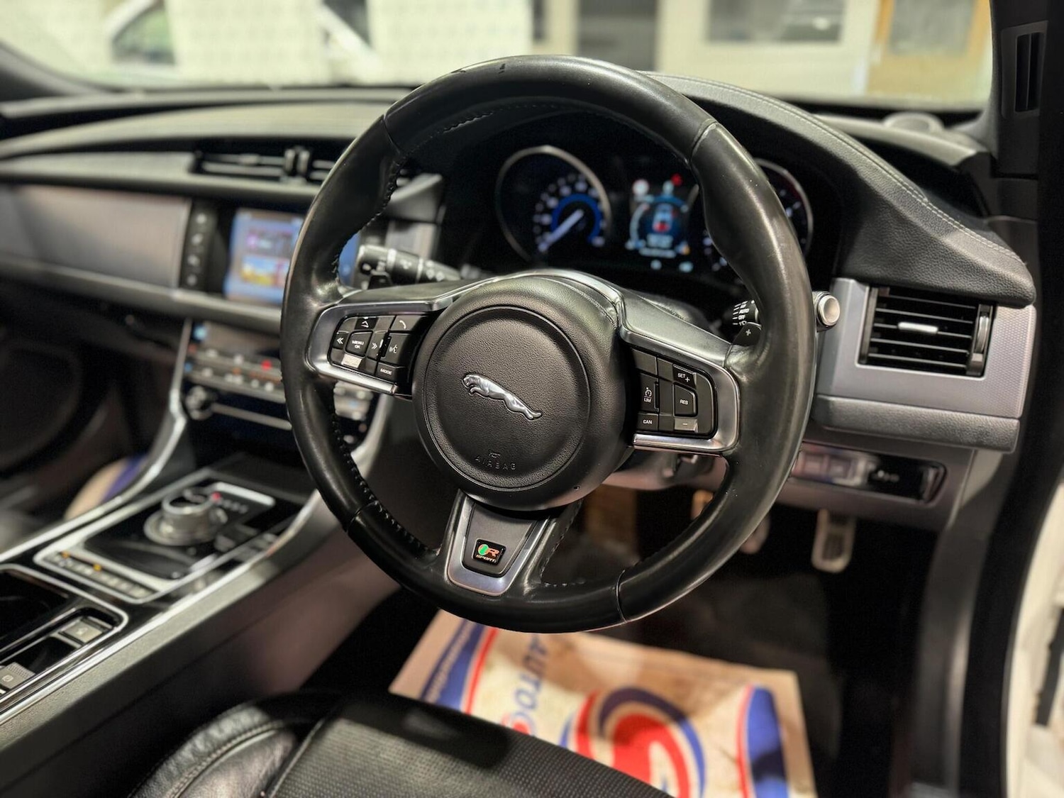 Used Jaguar XF 2016 for sale - 77438346: Photo 15