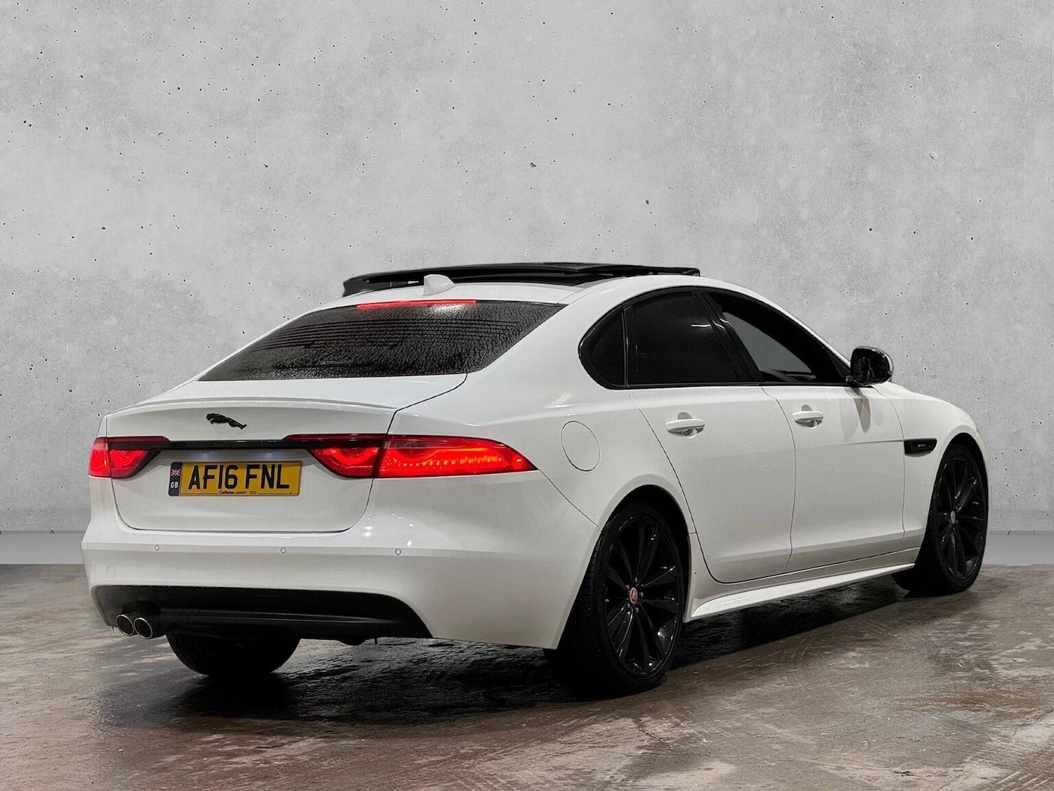 Used Jaguar XF 2016 for sale - 77438346: Photo 5