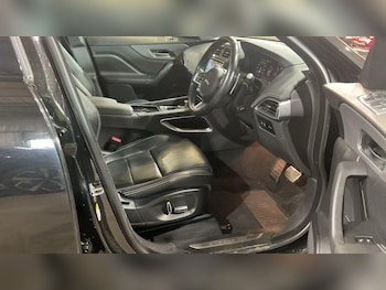 Used Jaguar F-Pace 2020 for sale - 79284081: Photo