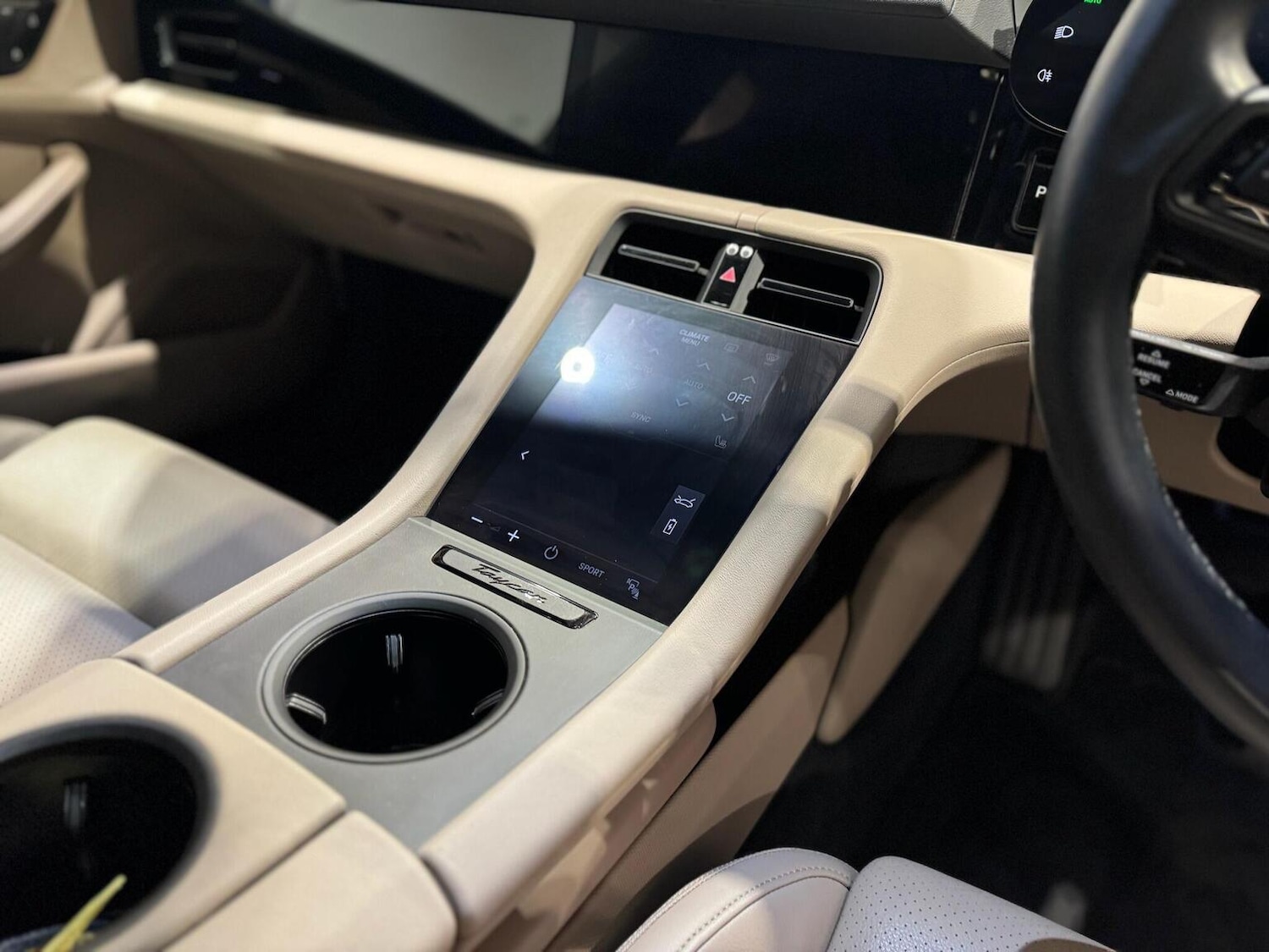 Used Porsche Taycan 2023 for sale - 77336710: Photo 13