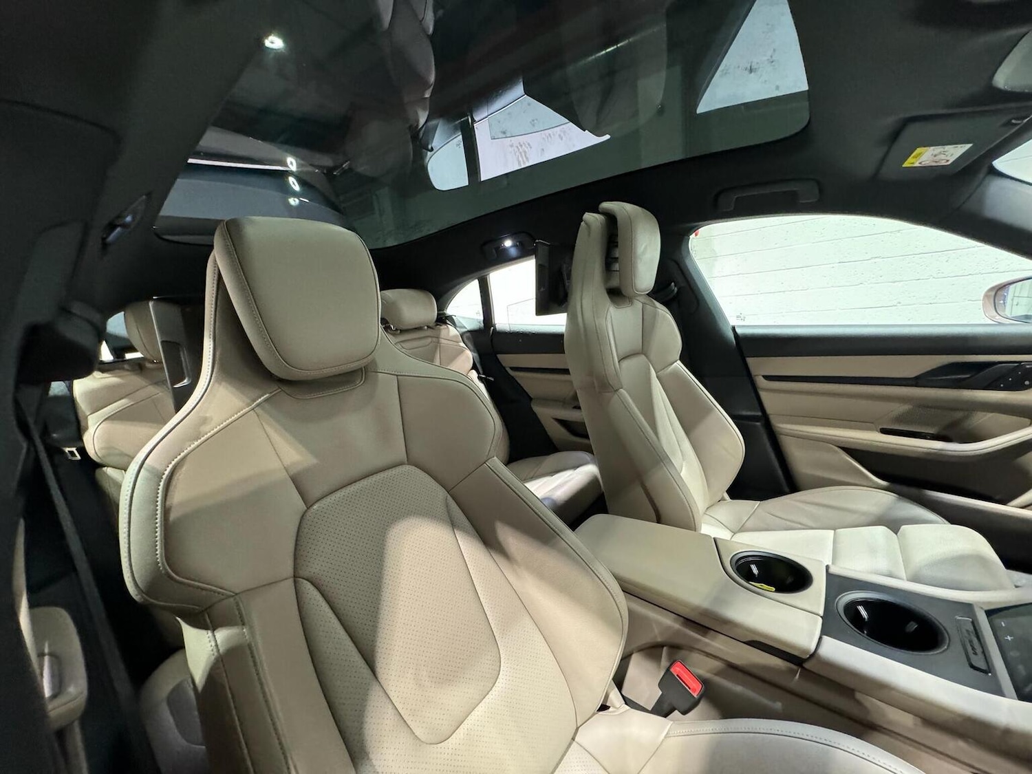 Used Porsche Taycan 2023 for sale - 77336710: Photo 18