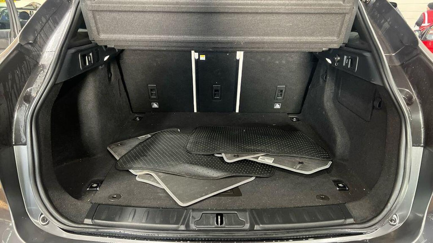 Used Jaguar F-Pace 2016 for sale - 77535964: Photo 10