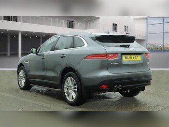 Used Jaguar F-Pace 2016 for sale - 77535964: Photo