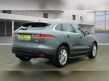 Used Jaguar F-Pace 2016 for sale - 77535964: Photo