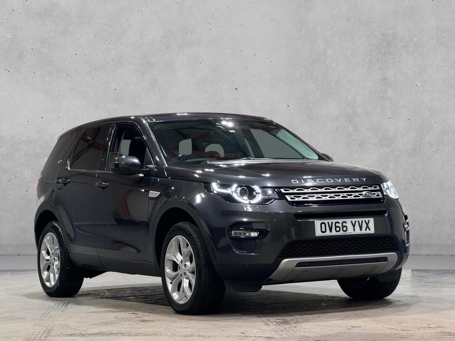Used Land Rover Discovery Sport 2016 for sale - 77336733: Photo 3