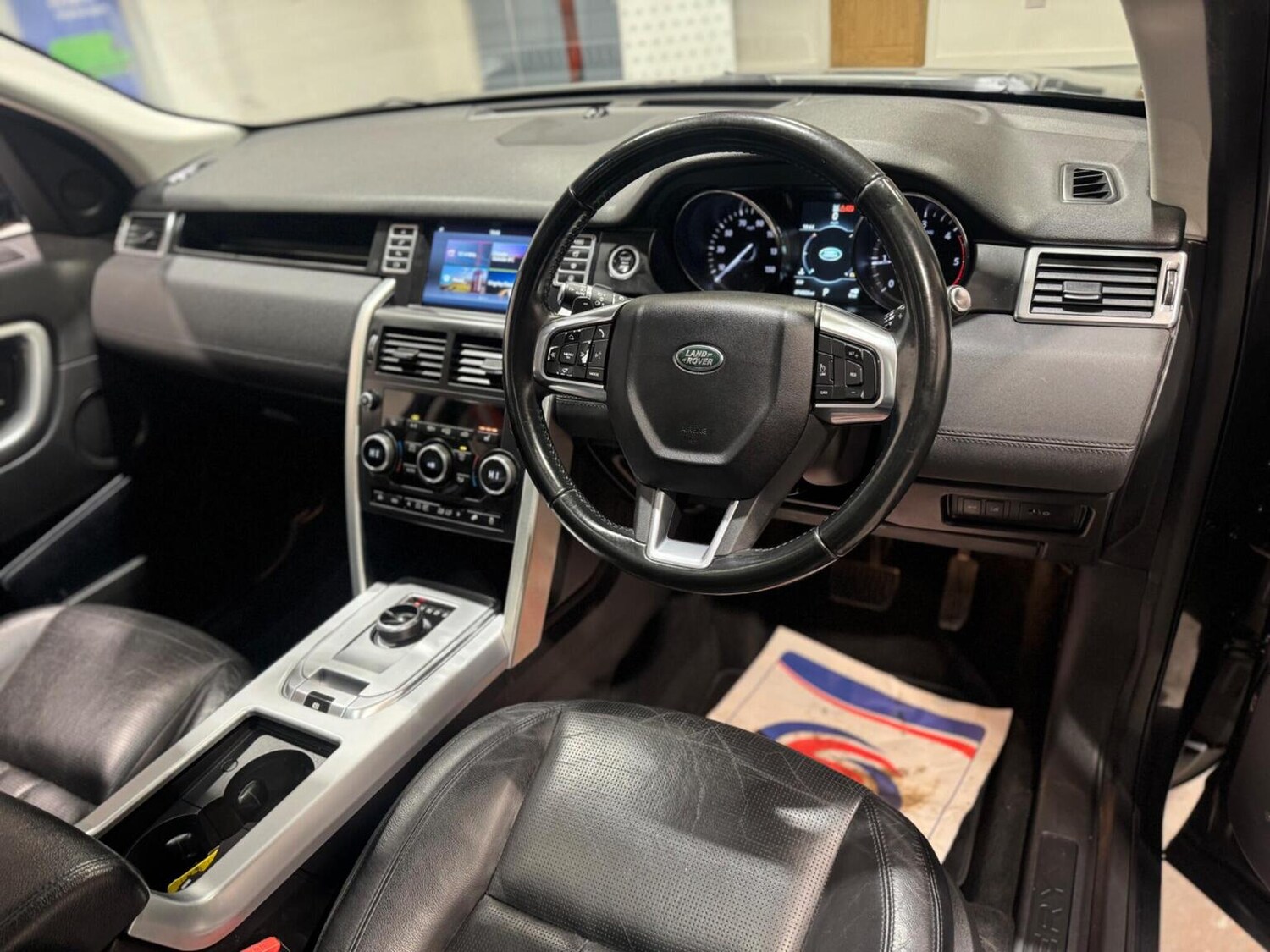 Used Land Rover Discovery Sport 2016 for sale - 77336733: Photo 8