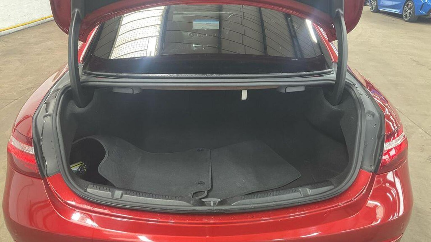 Used Mercedes-Benz E Class 2019 for sale - 77668623: Photo 10