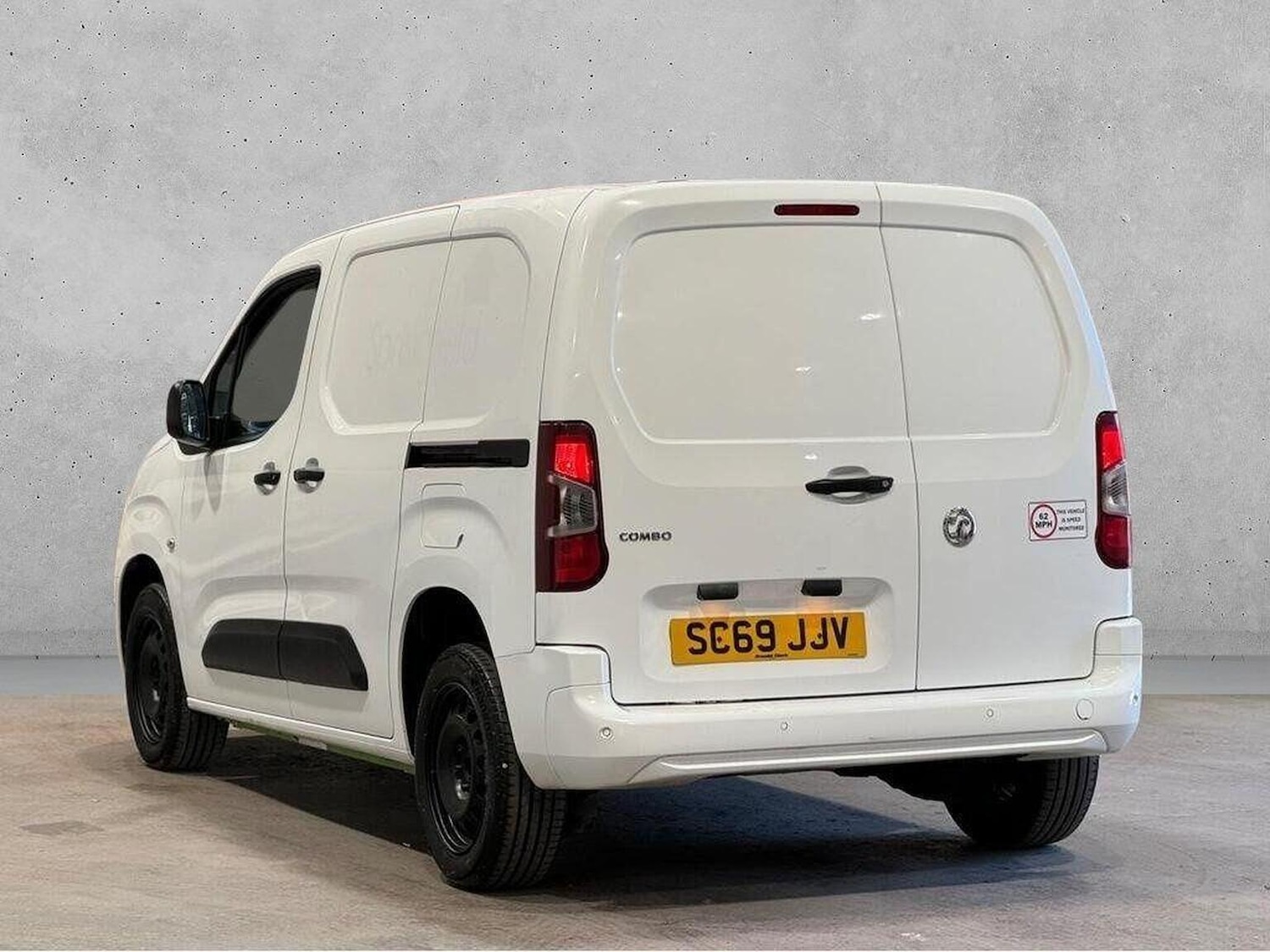 Used Vauxhall Combo 2020 for sale - 77721321: Photo 5