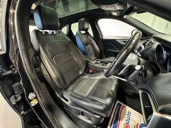 Used Jaguar F-Pace 2018 for sale - 79284097: Photo