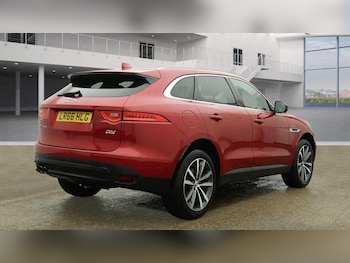 Used Jaguar F-Pace 2016 for sale - 77314009: Photo