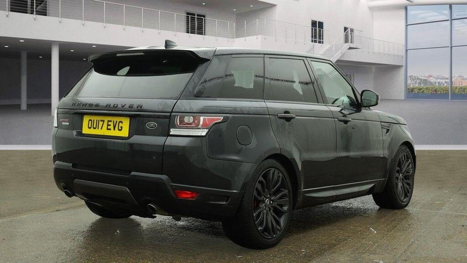 Used Land Rover Range Rover Sport 2017 for sale - 77303679: Photo 4