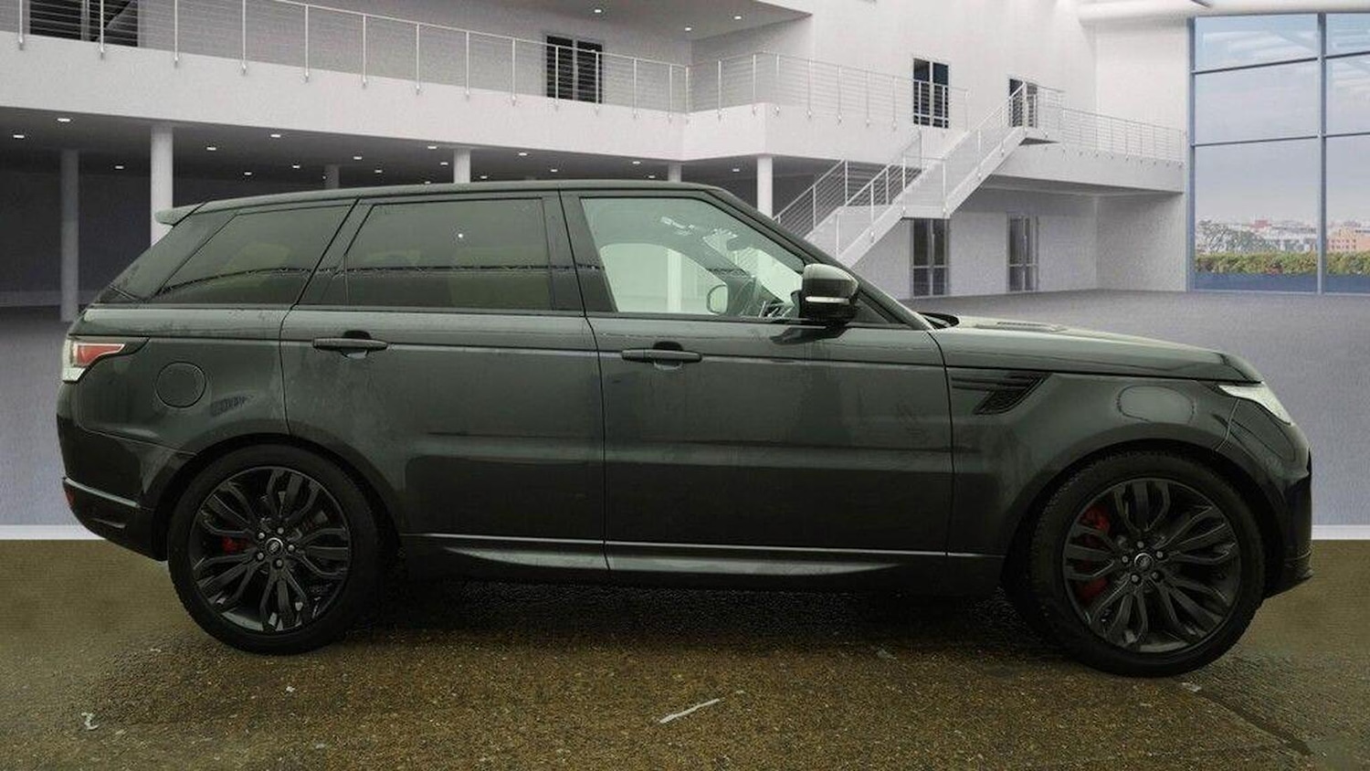 Used Land Rover Range Rover Sport 2017 for sale - 77303679: Photo 5